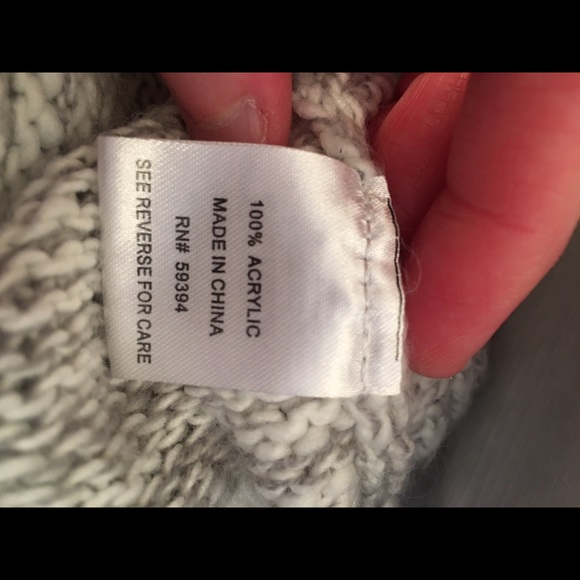Studio A New York 2x sweater - Picture 6 of 8